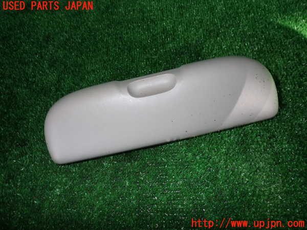 2UPJ-24497841]ルノー・メガーヌ R.S.(ルノー・スポール)(MF4R2)小物入れ1 中古_m0001.jpg