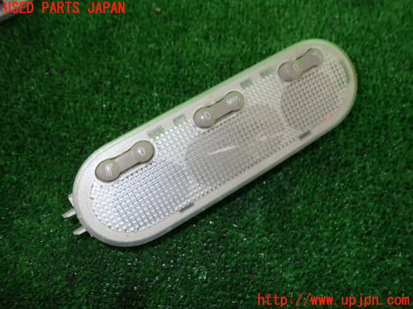 2UPJ-24496412]ルノー・メガーヌ R.S.(ルノー・スポール)(MF4R2)ルームランプ2 (2列目 真中) 中古_m0001.jpg