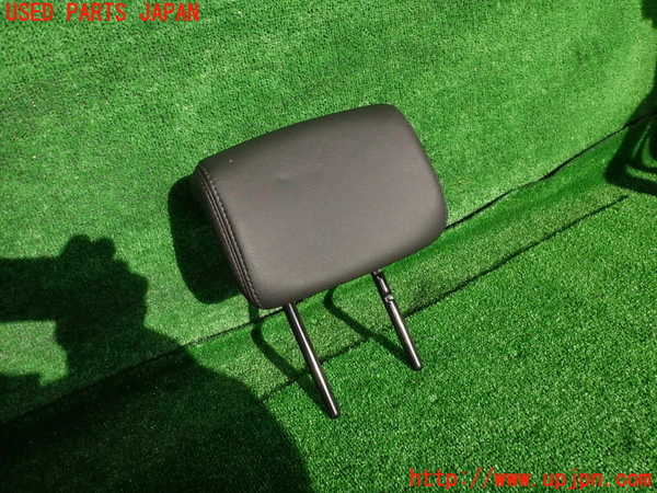 2UPJ-24497150]ルノー・メガーヌ R.S.(ルノー・スポール)(MF4R2)右2列目ヘッドレスト 中古_m0001.jpg