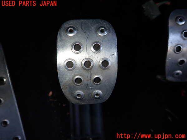 2UPJ-24497590]ルノー・メガーヌ R.S.(ルノー・スポール)(MF4R2)クラッチペダル 中古_m0002.jpg