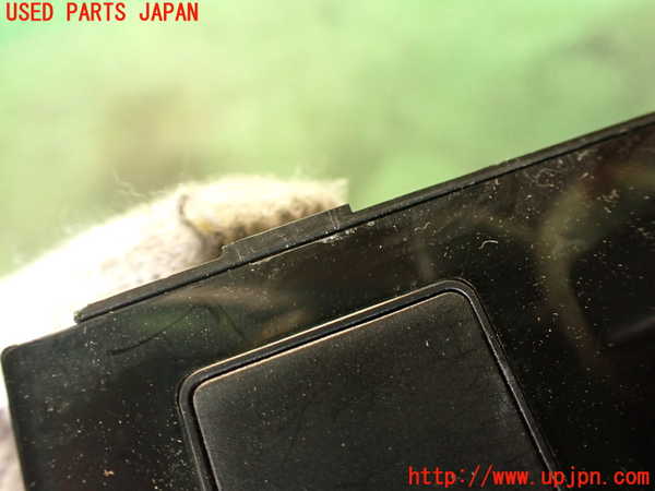 2UPJ-24506066]ランクルプラド(KZJ78W)エアコンスイッチ1 中古_m0004.jpg
