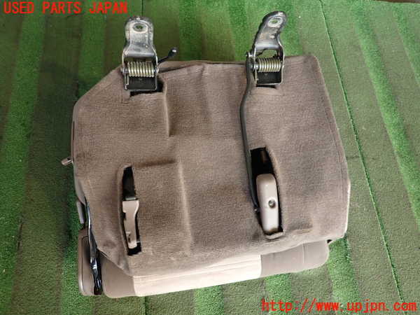 2UPJ-24507145]ランクルプラド(KZJ78W)右2列目シート 中古_m0005.jpg