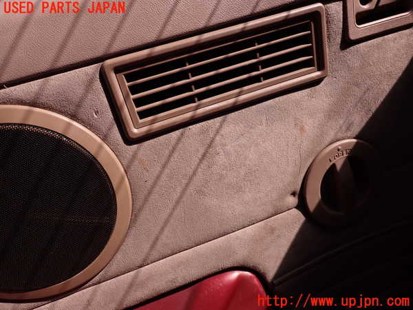 2UPJ-24507675]ランクルプラド(KZJ78W)右リアピラートリム 中古_m0004.jpg