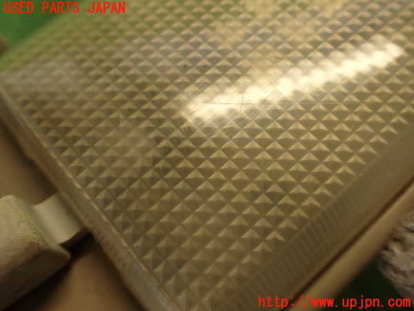 2UPJ-24506412]ランクルプラド(KZJ78W)ルームランプ2 (真中 2列目) 中古_m0003.jpg