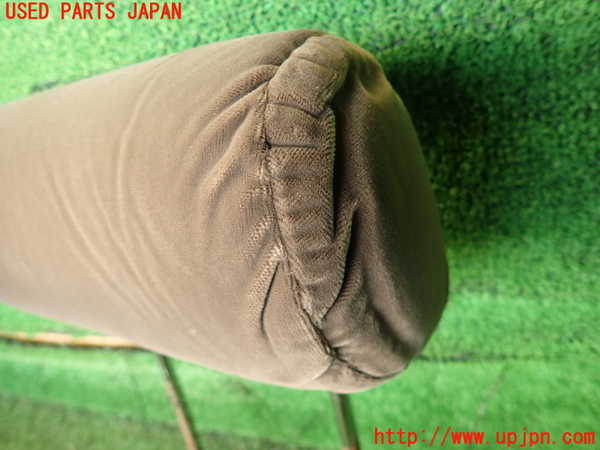 5UPJ-24507150]ランクルプラド(KZJ78W)右2列目ヘッドレスト 中古_m0002.jpg