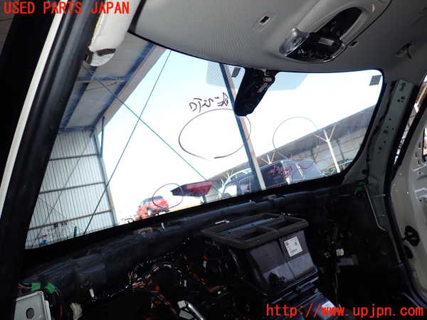 2UPJ-24511195]BMW ミニ(MINI)クーパーD(XT15M)(F55)フロントガラス 中古(43R-010999 M564)_m0005.jpg