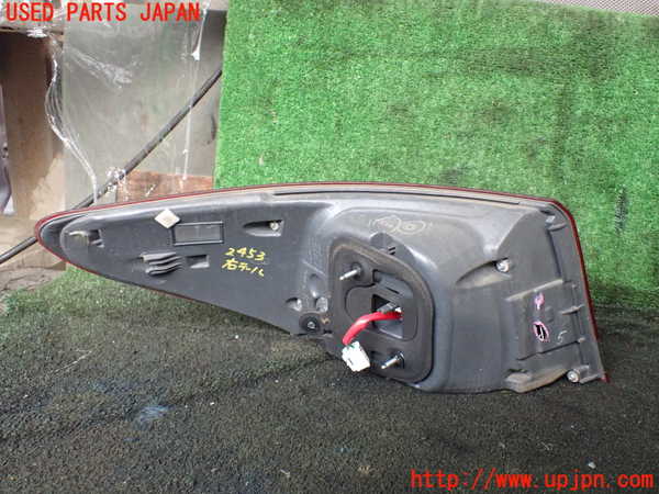 1UPJ-24531530]レクサス・LS600h(UVF45)右テールランプ 中古_m0003.jpg