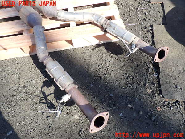 1UPJ-24532651]レクサス・LS600h(UVF45)センターパイプ1 中古_m0002.jpg