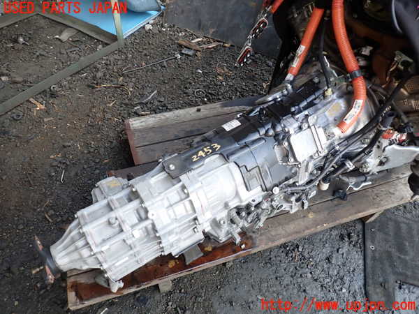 1UPJ-24533010]レクサス・LS600h(UVF45)ミッション AT 2UR-FSE 4WD 中古_m0002.jpg