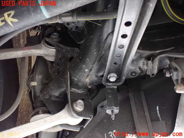 1UPJ-24535295]レクサス・LS600h(UVF45)リアメンバー 中古_m0005.jpg