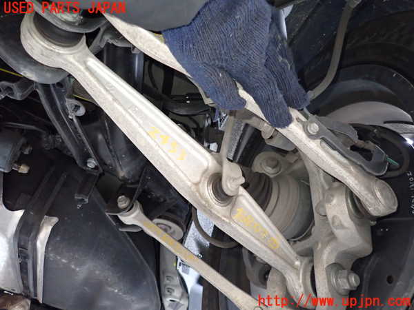 1UPJ-24535200]レクサス・LS600h(UVF45)右リアロアアーム1 中古_m0001.jpg