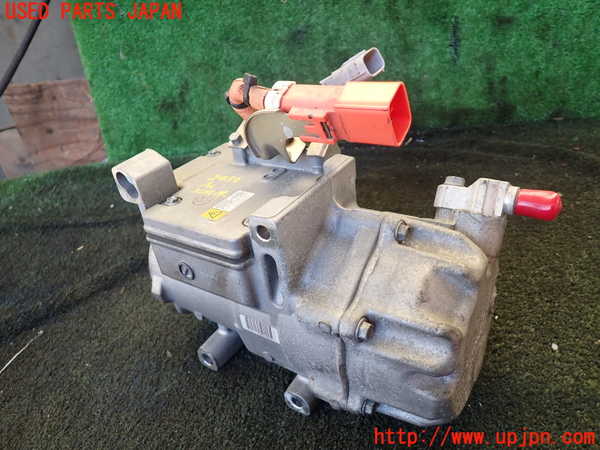 1UPJ-24536025]レクサス・LS600h(UVF45)エアコンコンプレッサー 中古_m0001.jpg