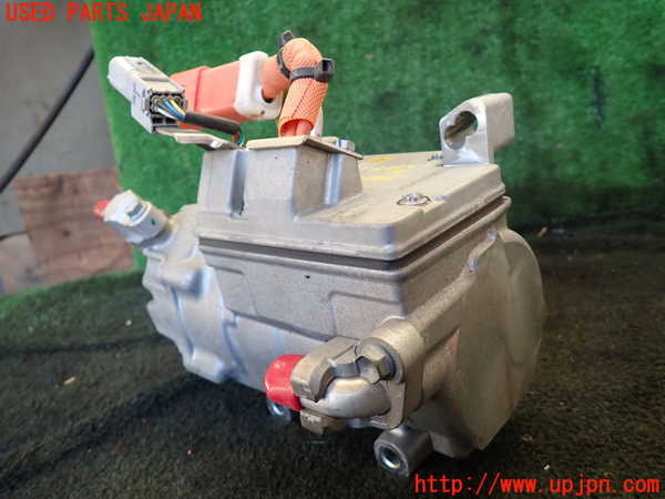 1UPJ-24536025]レクサス・LS600h(UVF45)エアコンコンプレッサー 中古_m0002.jpg