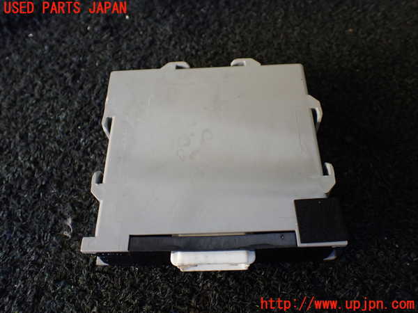 1UPJ-24536153]レクサス・LS600h(UVF45)コンピューター8 8976A-50021 中古_m0003.jpg