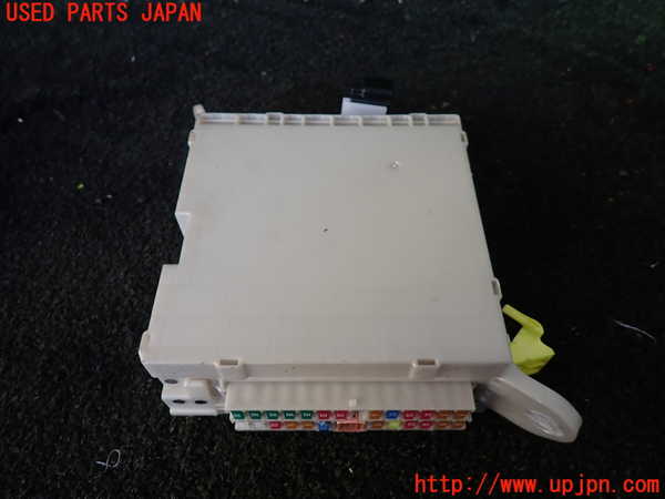 1UPJ-24536742]レクサス・LS600h(UVF45)ヒューズボックス2 中古_m0002.jpg