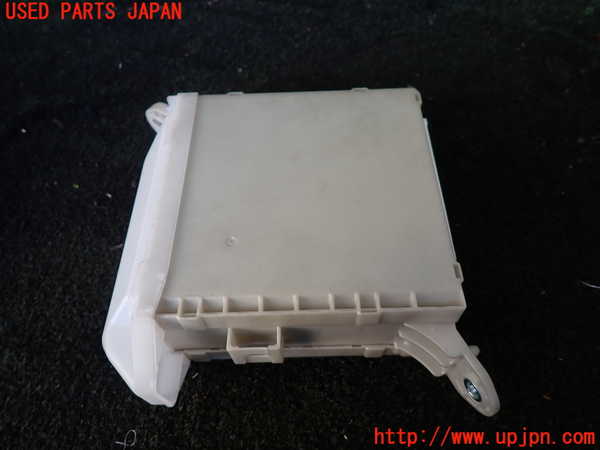 1UPJ-24536743]レクサス・LS600h(UVF45)ヒューズボックス3 中古_m0002.jpg