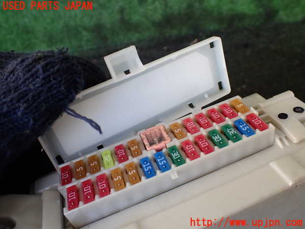 1UPJ-24536743]レクサス・LS600h(UVF45)ヒューズボックス3 中古_m0004.jpg