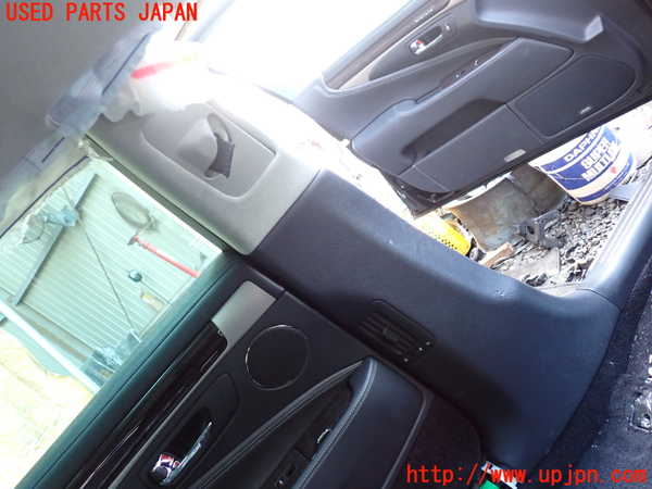 1UPJ-24537670]レクサス・LS600h(UVF45)左センターピラートリム 中古_m0001.jpg