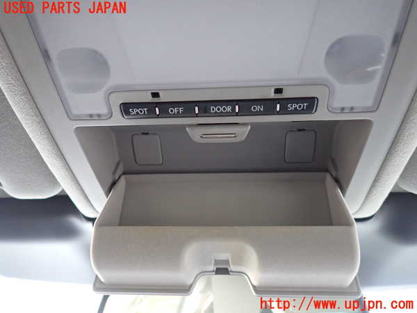 1UPJ-24536411]レクサス・LS600h(UVF45)ルームランプ1（1列目） 中古_m0002.jpg