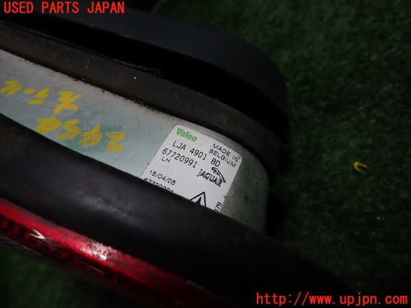 1UPJ-24541536]ジャガー・XKシリーズ(JFDA)左テールランプ 中古_m0004.jpg