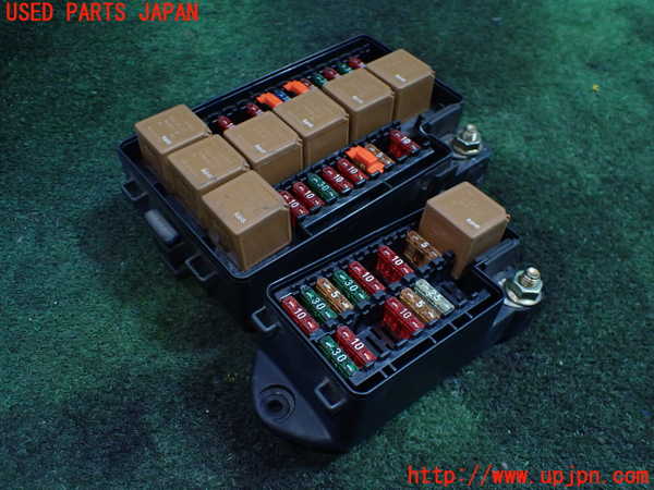 1UPJ-24546741]ジャガー・XKシリーズ(JFDA)ヒューズボックス1 中古_m0001.jpg