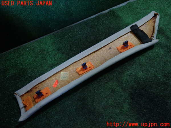 1UPJ-24547655]ジャガー・XKシリーズ(JFDA)右フロントピラートリム 中古_m0002.jpg