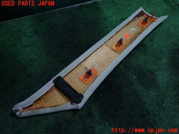 1UPJ-24547660]ジャガー・XKシリーズ(JFDA)左フロントピラートリム 中古_m0002.jpg