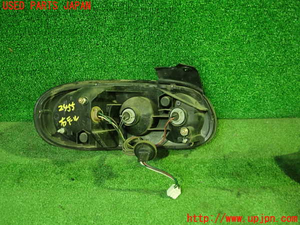 5UPJ-24551530]ロードスター(NB8C)右テールランプ 中古_m0002.jpg