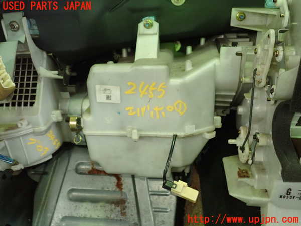 1UPJ-24556081]ロードスター(NB8C)エバポレーター1 中古_m0001.jpg