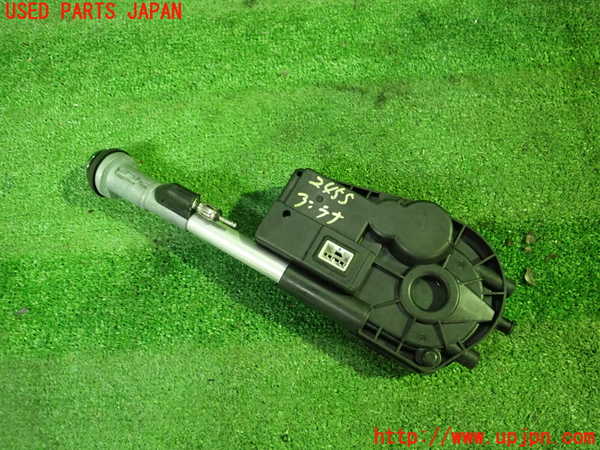 5UPJ-24556645]ロードスター(NB8C)アンテナ 中古_m0001.jpg