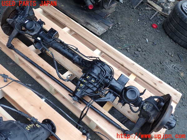1UPJ-24574370]ジムニー(JB23W)フロントデフホーシング 中古_m0001.jpg