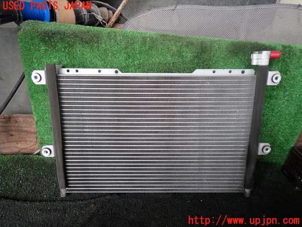 5UPJ-24576031]ジムニー(JB23W)エアコンコンデンサー1 中古_m0002.jpg
