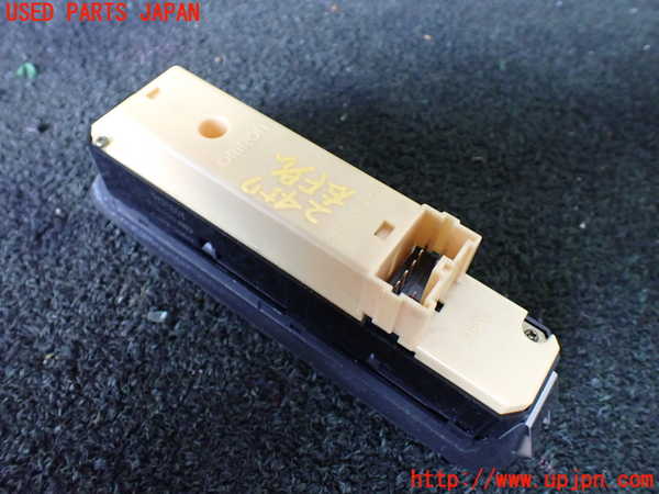 5UPJ-24576240]ジムニー(JB23W)右パワーウィンドウスイッチ 中古_m0002.jpg