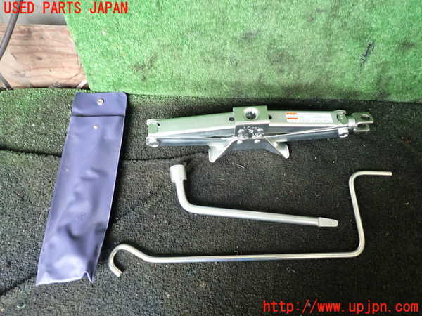 5UPJ-24577805]ジムニー(JB23W)車載工具 中古_m0001.jpg