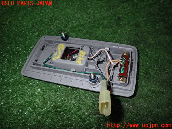 2UPJ-24586412]インプレッサ WRX-STi(GDB)ルームランプ2 (真中 2列目) 中古_m0002.jpg