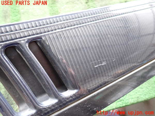 2UPJ-24591050]デリカ スターワゴン(P35W)ラジエターグリル 中古_m0002.jpg