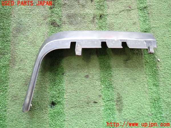 2UPJ-24591140]デリカ スターワゴン(P35W)右ヘッドライトリム 中古_m0001.jpg