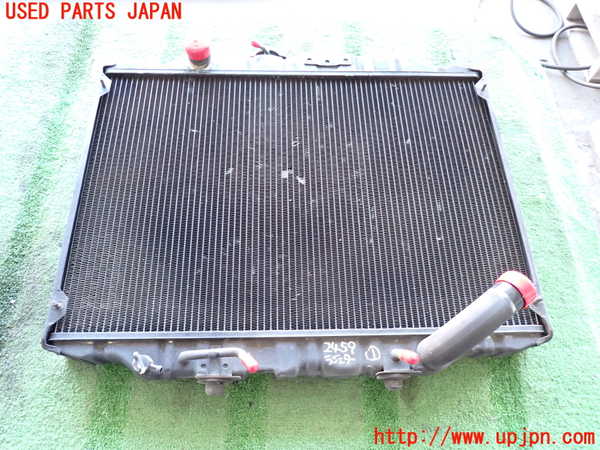 2UPJ-24592321]デリカ スターワゴン(P35W)ラジエーター1 中古_m0001.jpg
