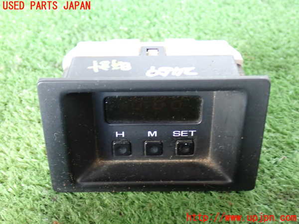 2UPJ-24597850]デリカ スターワゴン(P35W)時計 中古_m0001.jpg