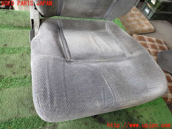 2UPJ-24597035]デリカ スターワゴン(P35W)運転席シート 中古_m0002.jpg