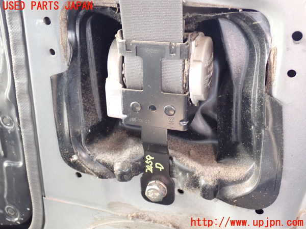 2UPJ-24597045]デリカ スターワゴン(P35W)運転席シートベルト 中古_m0002.jpg