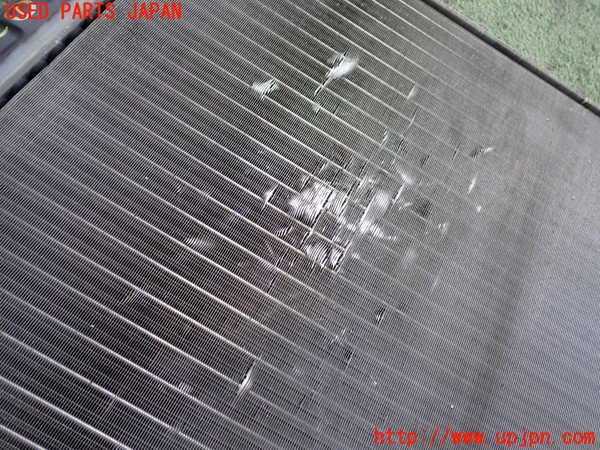 5UPJ-24602321]VW ルポGTI(6EAVY)ラジエーター1 中古_m0002.jpg