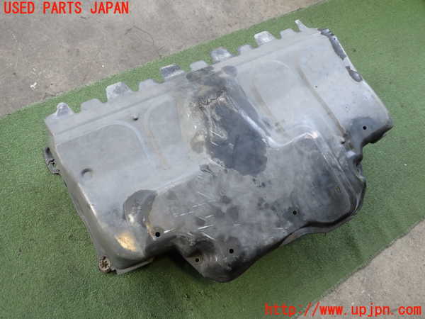 2UPJ-24602170]VW ルポGTI(6EAVY)エンジンアンダーカバー 【ジャンク品】 中古_m0003.jpg