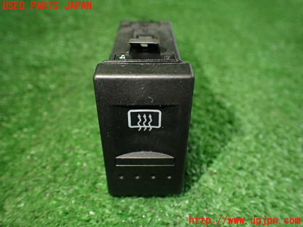 2UPJ-24606300]VW ルポGTI(6EAVY)デフォッガースイッチ 中古_m0001.jpg