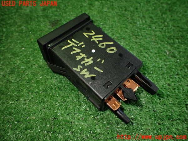 2UPJ-24606300]VW ルポGTI(6EAVY)デフォッガースイッチ 中古_m0002.jpg