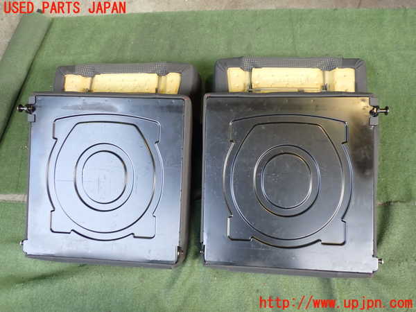 2UPJ-24607385]VW ルポGTI(6EAVY)リアシート 中古_m0004.jpg
