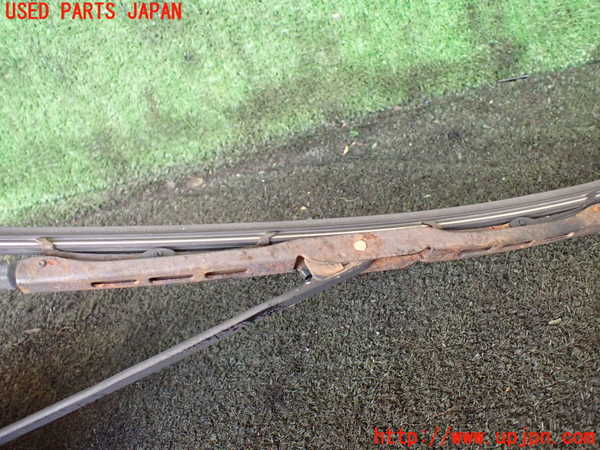 1UPJ-24611661]ハイエースワゴン100系(KZH106W)リアワイパーアーム1 中古_m0002.jpg