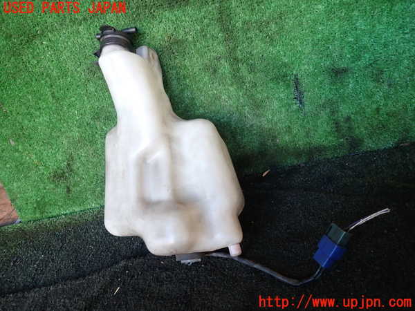 1UPJ-24612410]ハイエースワゴン100系(KZH106W)ラジエータータンク 中古_m0002.jpg