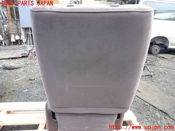 1UPJ-24617175]ハイエースワゴン100系(KZH106W)左2列目シート 中古_m0004.jpg