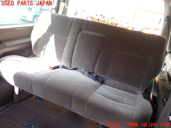 1UPJ-24617210]ハイエースワゴン100系(KZH106W)3列目シート 中古_m0001.jpg